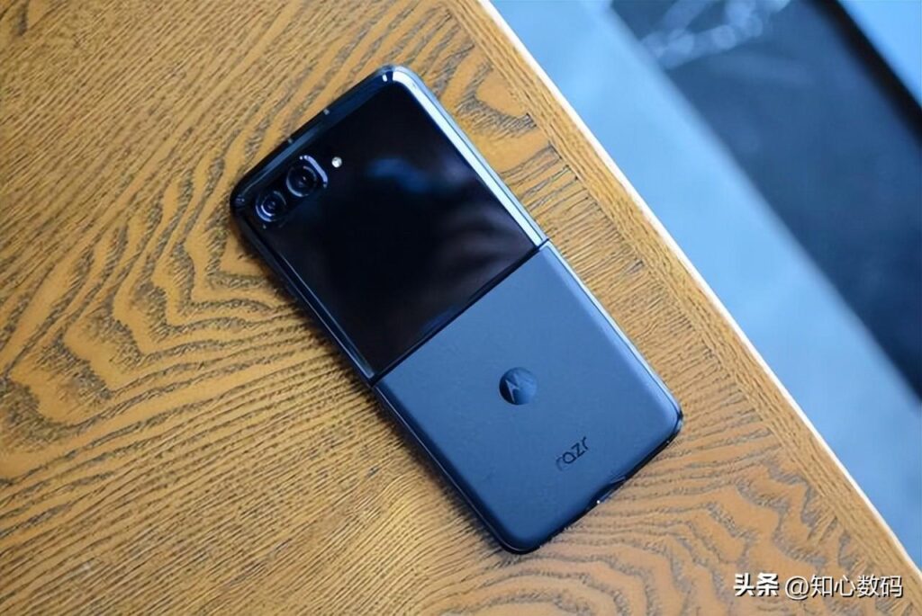 华为Pocket S和moto razr 怎么选，华为Pocket S和moto razr 对比