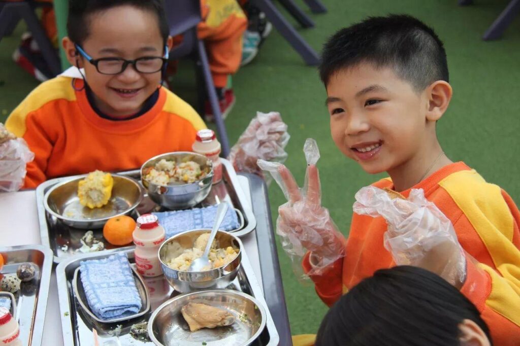 私立幼儿园和公立幼儿园哪个好，私立幼儿园和公立幼儿园区别