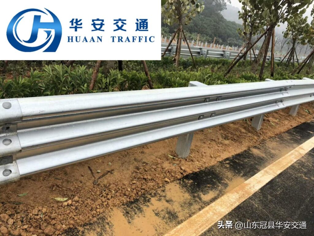 高速公路的波形护栏安装费用是多少