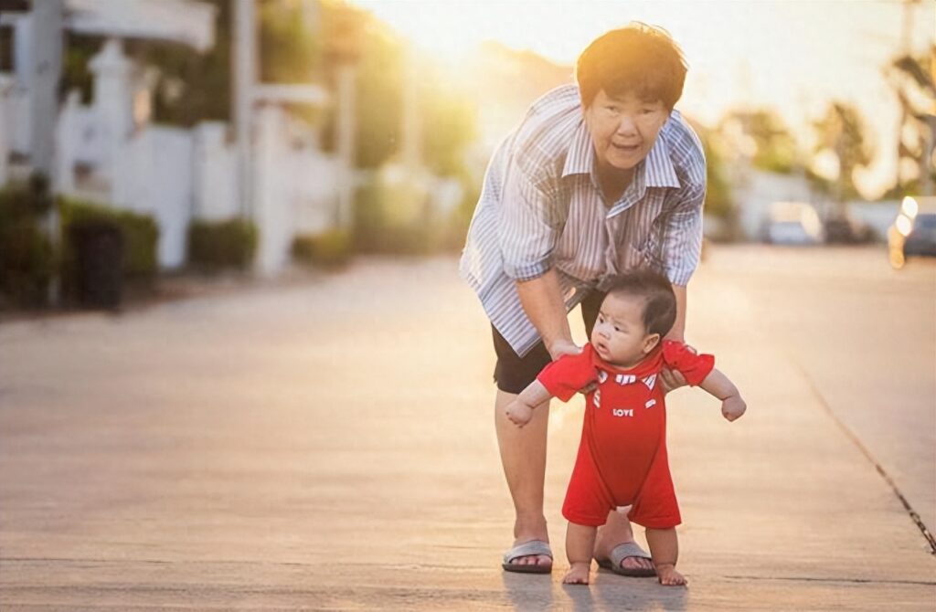 孩子走路早晚和智商有关系吗，你怎么看