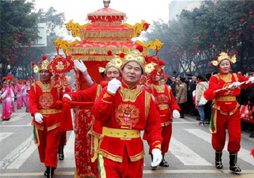 结婚抬花轿有什么说法，结婚抬花轿有哪些讲究