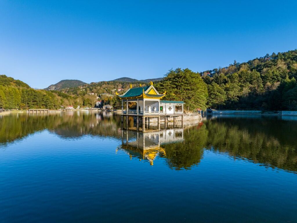 庐山旅游大概多少钱一天？庐山景区多少钱？