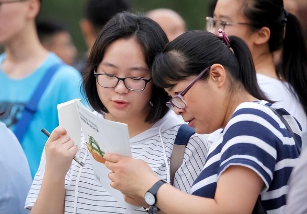 学历降级！这些学校从一本变成大专？