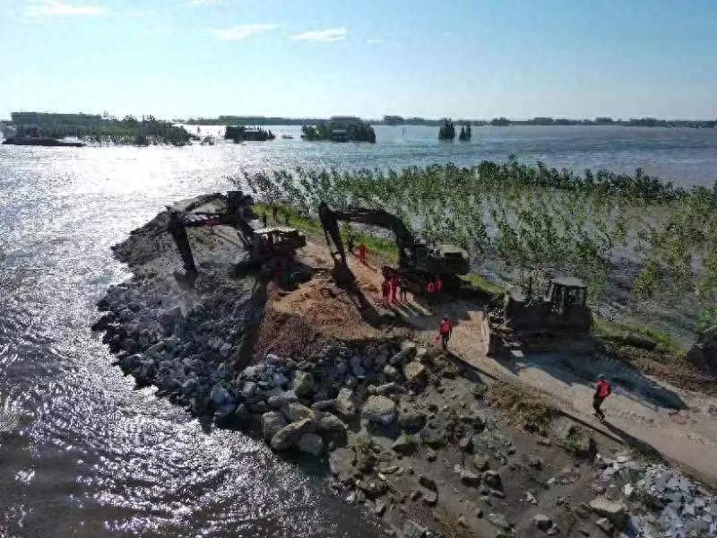 直击洞庭湖决堤抢险一线，洞庭湖抗洪抢险