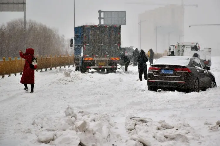 “霰”不是雪！什么是“霰”？它的出现是否常见？