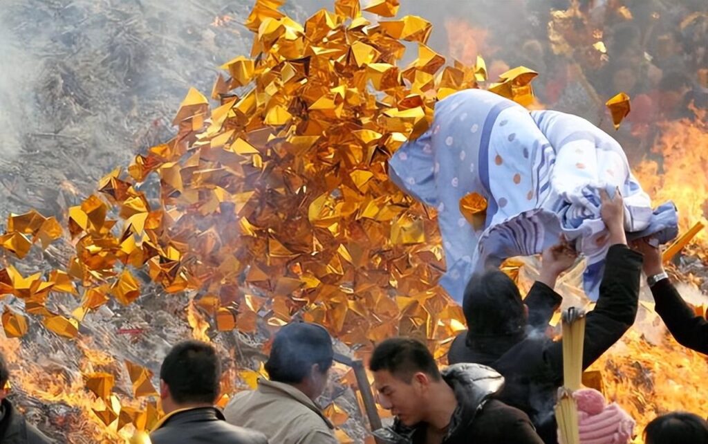 中元节祭祖必看，你都做对了吗？